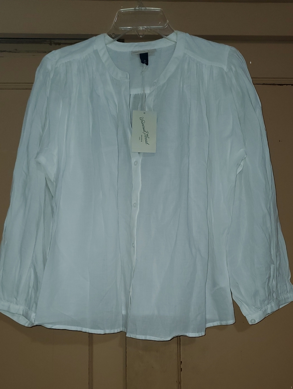 Universal Thread White Button-Front Peasant Blouse